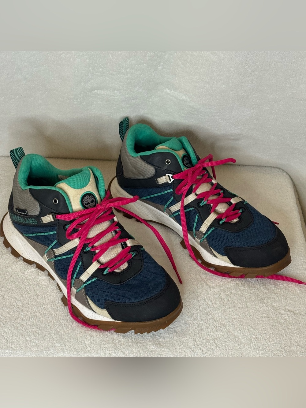 Timberland Women’s Trail Hiking Shoes A2F2M Blue Teal Pink TimberGrip Outdoors